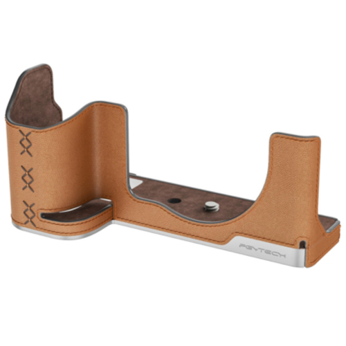 PGYTECH Leather Camera Case pour Fujifilm X100VI – Clay Brown